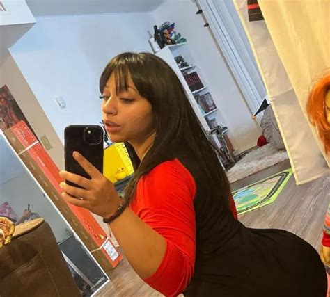 Nixlynka's Porn Videos .